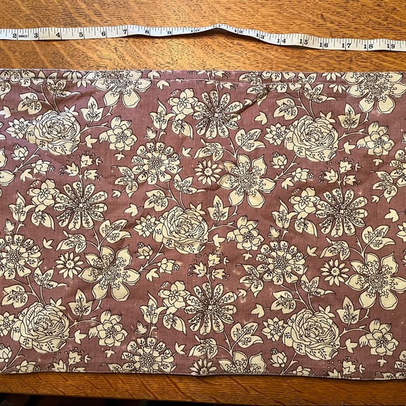 Set of 4 Floral Placemats - Picture 3 of 5